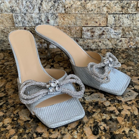 MACH & MACH Double Bow Slide Sandal - Picture 2 of 8